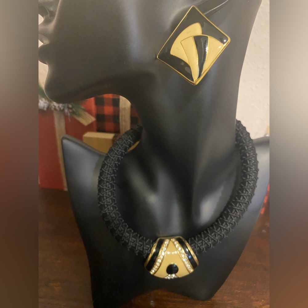NWT Beautiful NORDSTROM Three Black, Gold With Swarovski Crystals Set